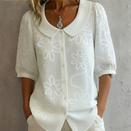 Clotilde™ | Blusa con cuello Peter Pan y bordado floral