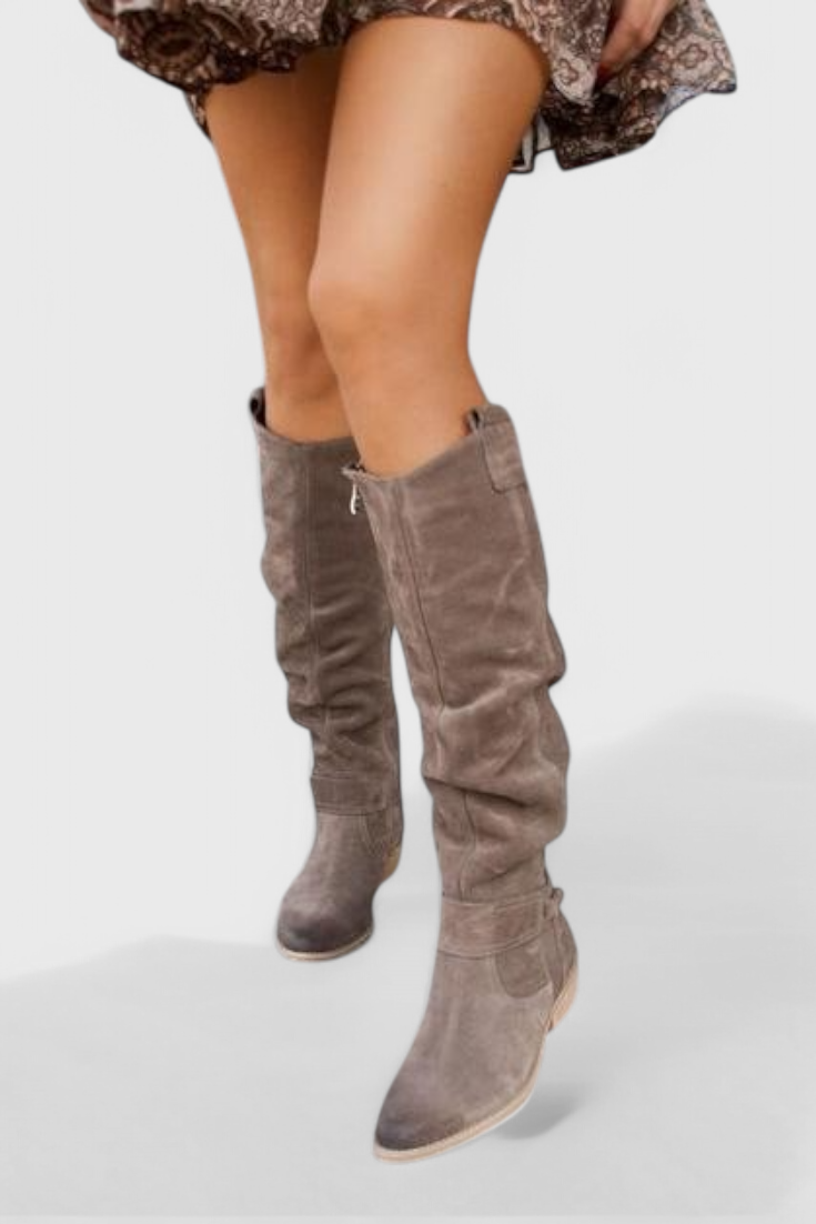 Celine Botas Altas de Estilo Retro