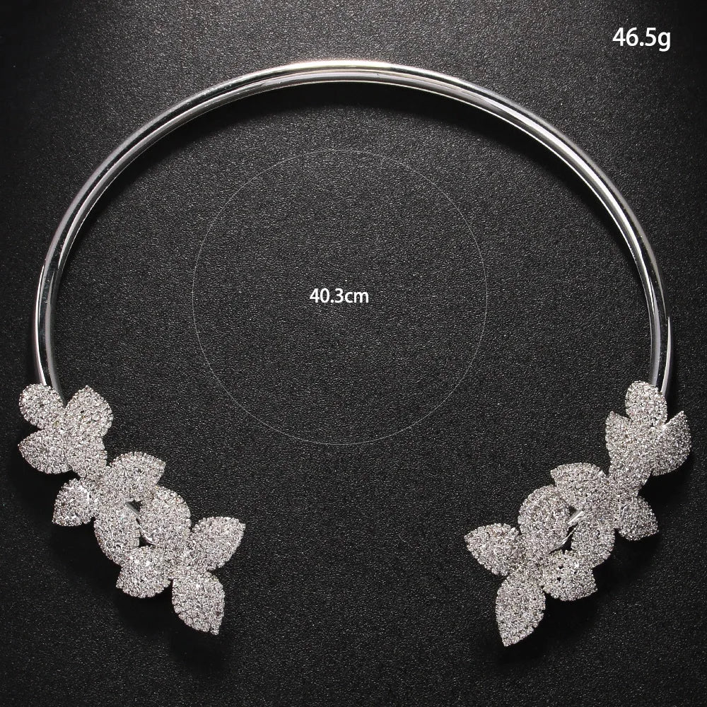 MARGARITA | Collar Elegante Flor de Cristal
